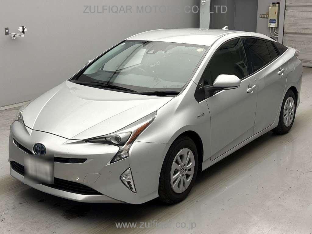 TOYOTA PRIUS 2018 Image 1
