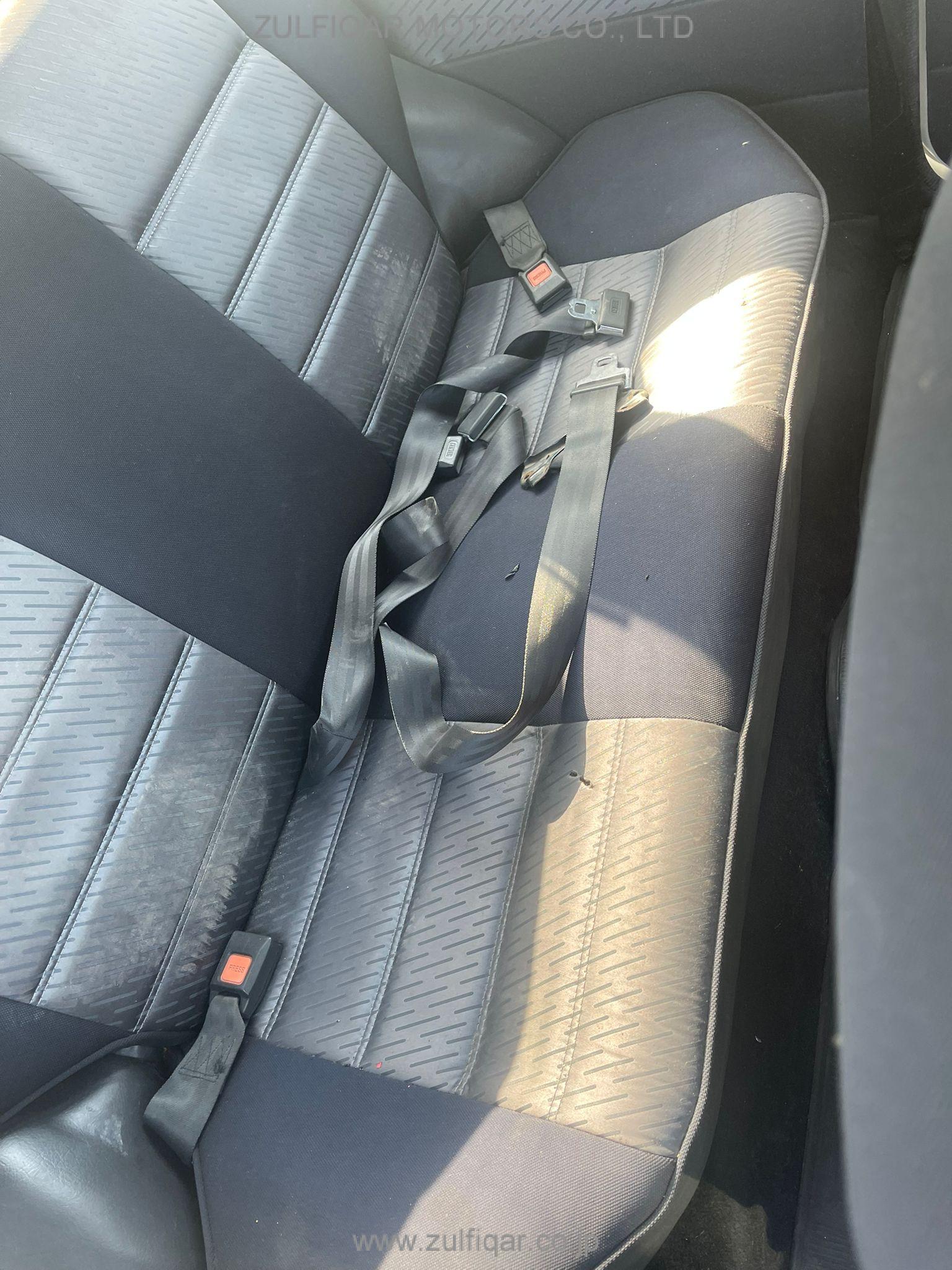 NISSAN MARCH 1989 Image 6