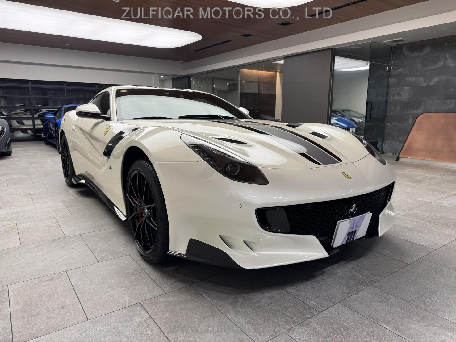 FERRARI F12tdf 2016 Image 3
