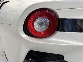 FERRARI F12tdf 2016 Image 21