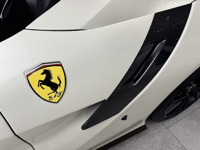 FERRARI F12tdf 2016 Image 31