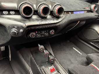 FERRARI F12tdf 2016 Image 46