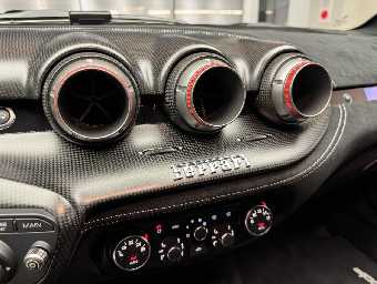 FERRARI F12tdf 2016 Image 47