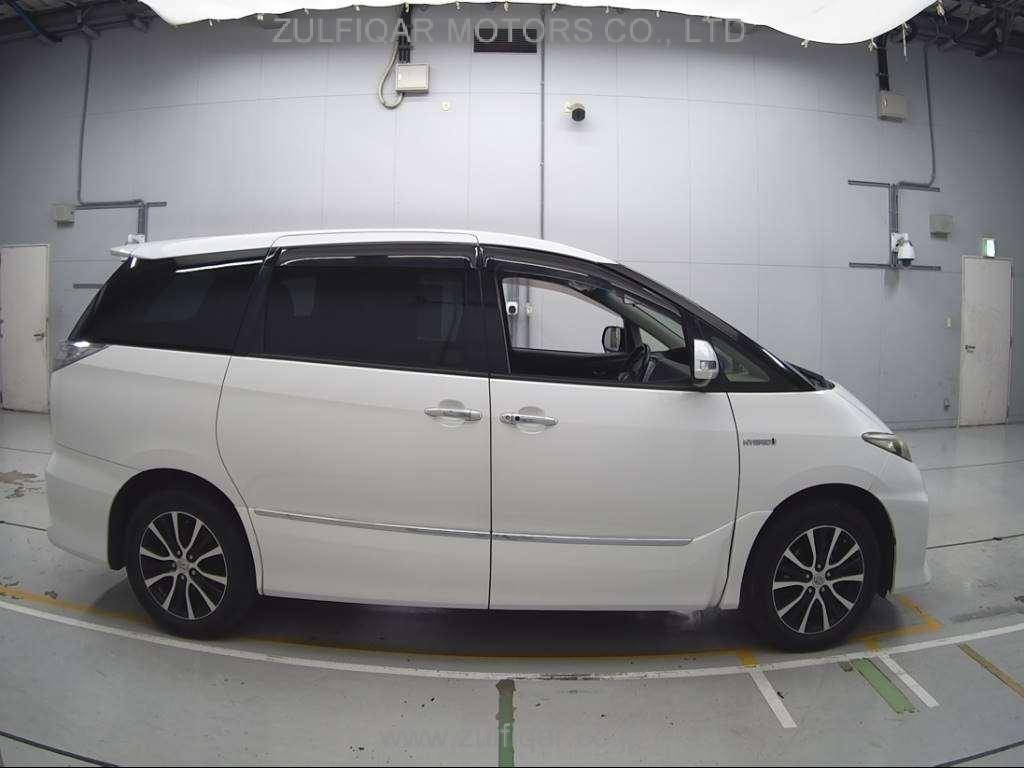 TOYOTA ESTIMA HYBRID 2013 Image 3
