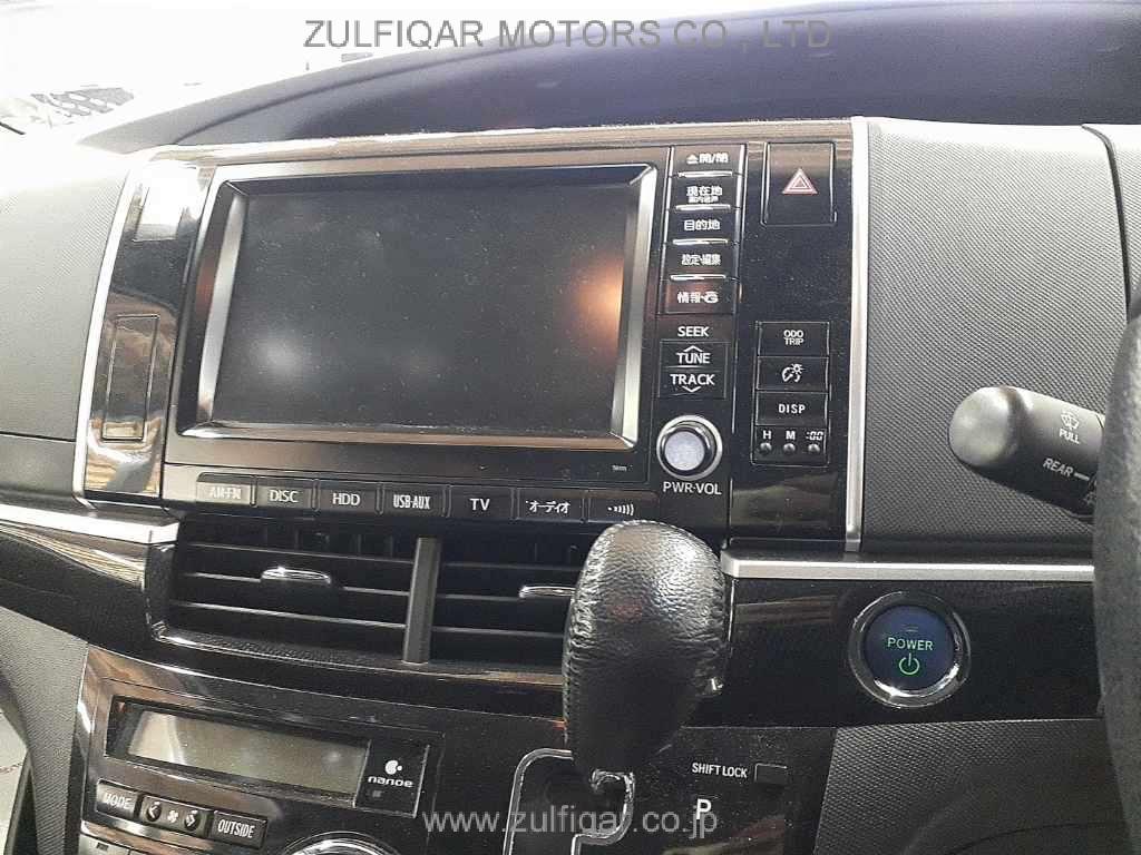 TOYOTA ESTIMA HYBRID 2013 Image 10