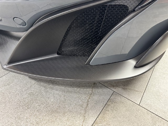 MCLAREN 675LT 2016 Image 28