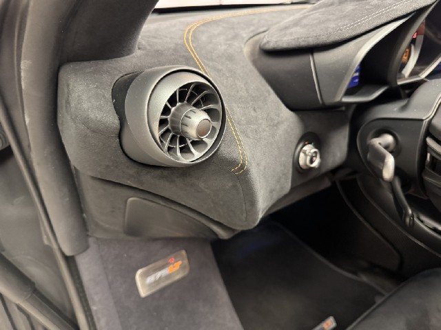 MCLAREN 675LT 2016 Image 48