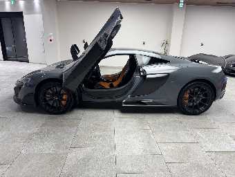 MCLAREN 675LT 2016 Image 8