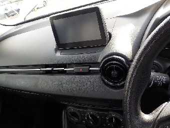 MAZDA MAZDA2 2021 Image 9