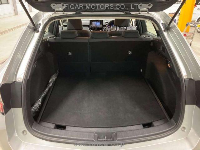TOYOTA COROLLA TOURING 2020 Image 9