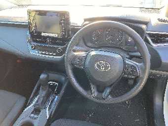 TOYOTA COROLLA TOURING 2020 Image 6