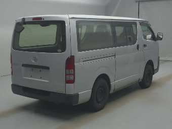 TOYOTA HIACE 2014 Image 2