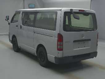 TOYOTA HIACE 2014 Image 4