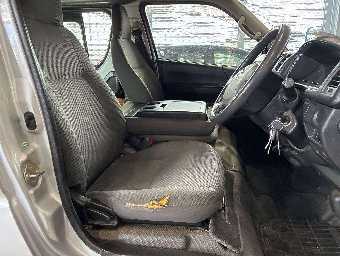 TOYOTA HIACE 2014 Image 5