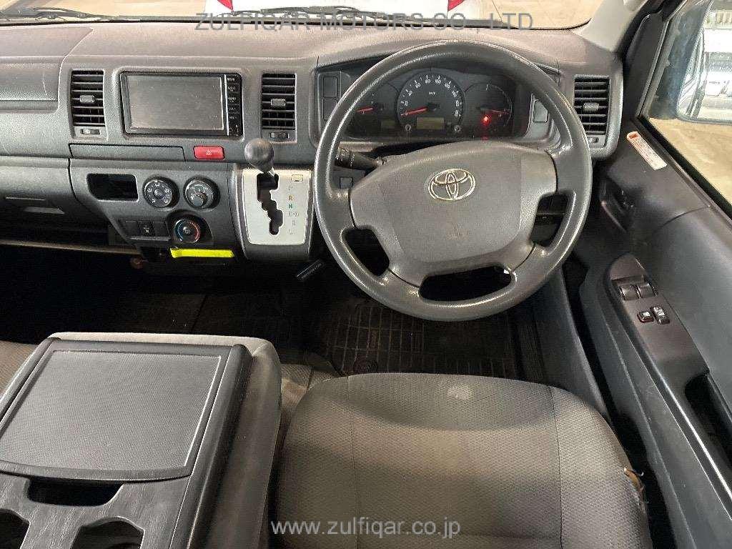 TOYOTA HIACE 2014 Image 6