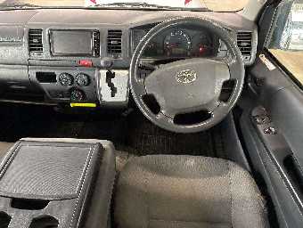 TOYOTA HIACE 2014 Image 6