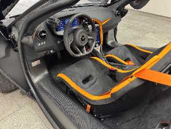 MCLAREN 650S 2025 Image 17