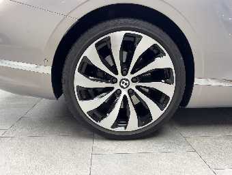 BENTLEY CONTINENTAL 2024 Image 11