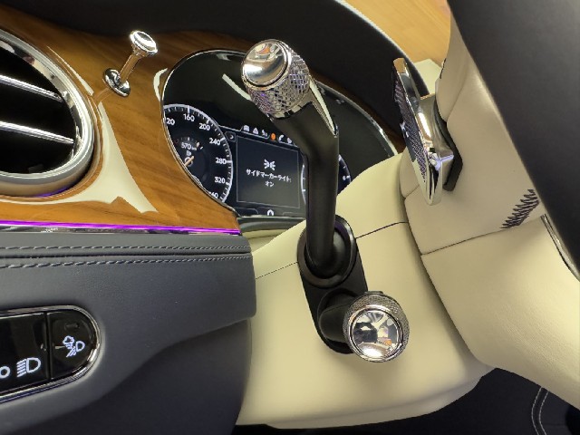 BENTLEY CONTINENTAL 2024 Image 41