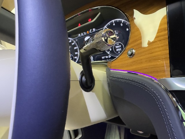 BENTLEY CONTINENTAL 2024 Image 42