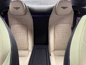 BENTLEY CONTINENTAL 2024 Image 50