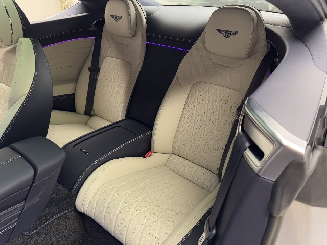 BENTLEY CONTINENTAL 2024 Image 57