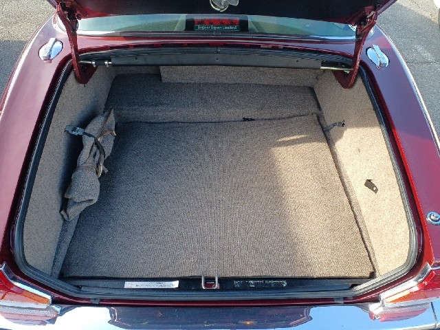 DAIMLER DOUBLE SIX 1990 Image 28