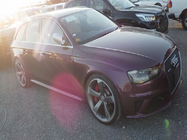 AUDI RS4 AVANT 2016 Image 19