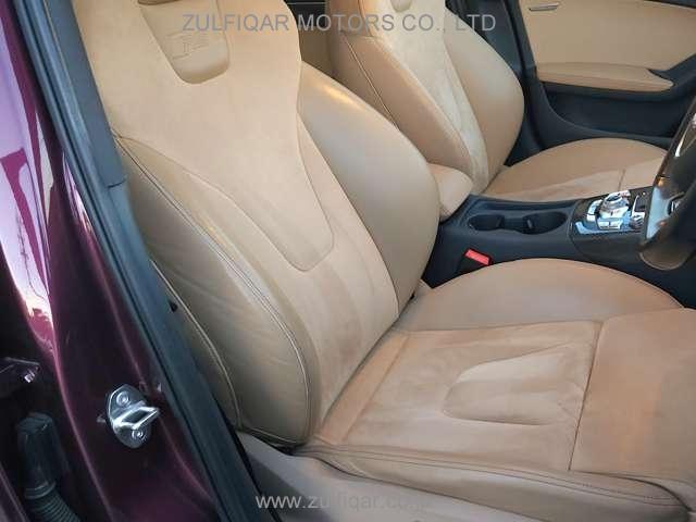 AUDI RS4 AVANT 2016 Image 5