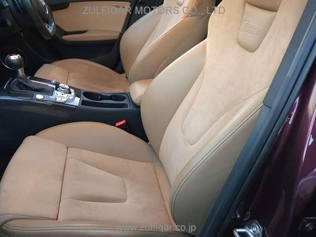 AUDI RS4 AVANT 2016 Image 6