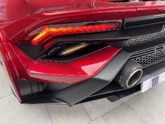 LAMBORGHINI HURACAN 2021 Image 19