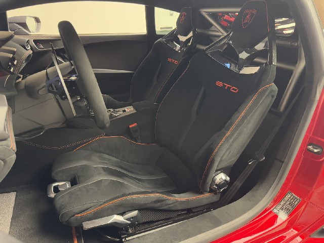 LAMBORGHINI HURACAN 2021 Image 32