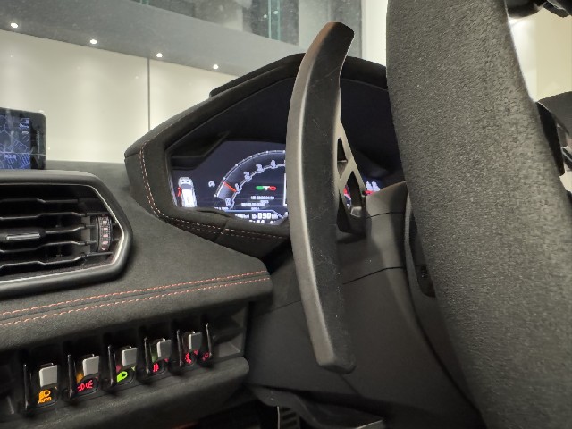 LAMBORGHINI HURACAN 2021 Image 44