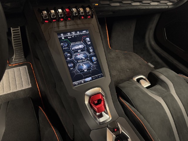 LAMBORGHINI HURACAN 2021 Image 49