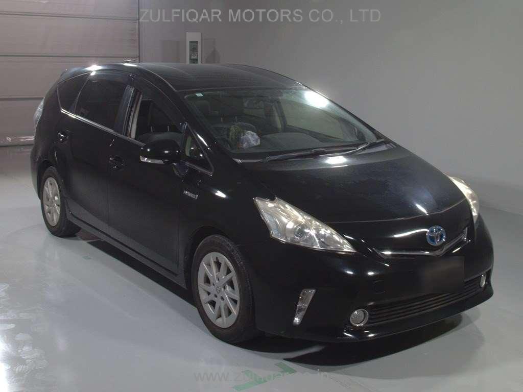 TOYOTA PRIUS ALPHA 2013 Image 3