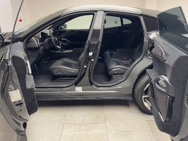 FERRARI PUROSANGUE 2024 Image 20