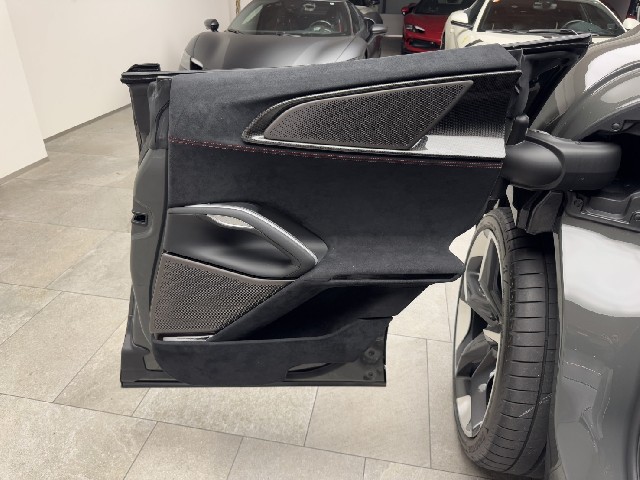 FERRARI PUROSANGUE 2024 Image 53