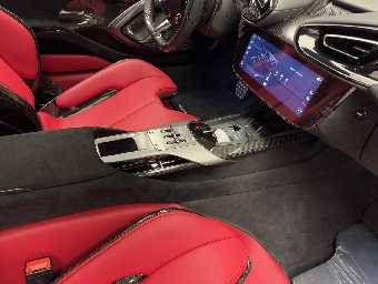 FERRARI 12 CILINDRI 2025 Image 41