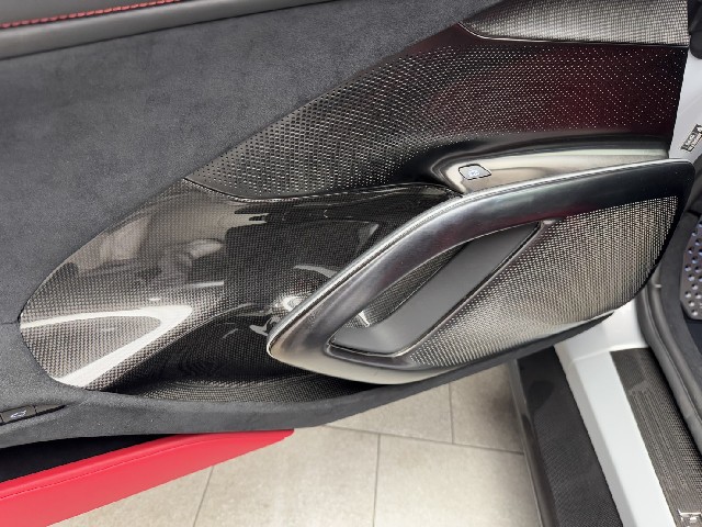 FERRARI 12 CILINDRI 2025 Image 79