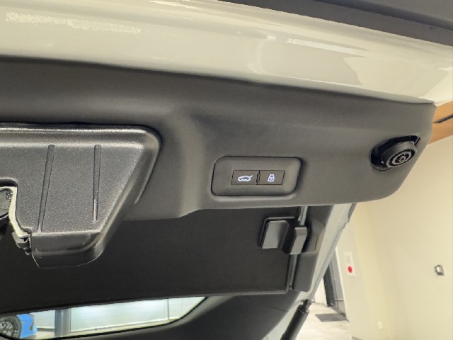 FERRARI 12 CILINDRI 2025 Image 83