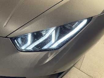 LAMBORGHINI HURACAN 2018 Image 13