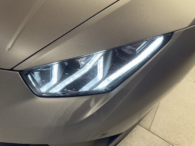 LAMBORGHINI HURACAN 2018 Image 19