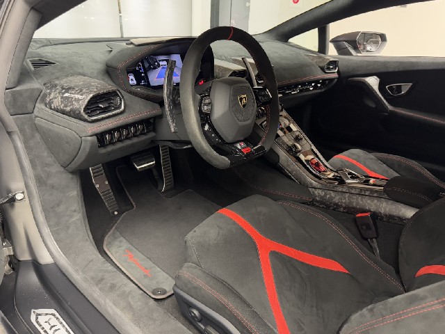 LAMBORGHINI HURACAN 2018 Image 34