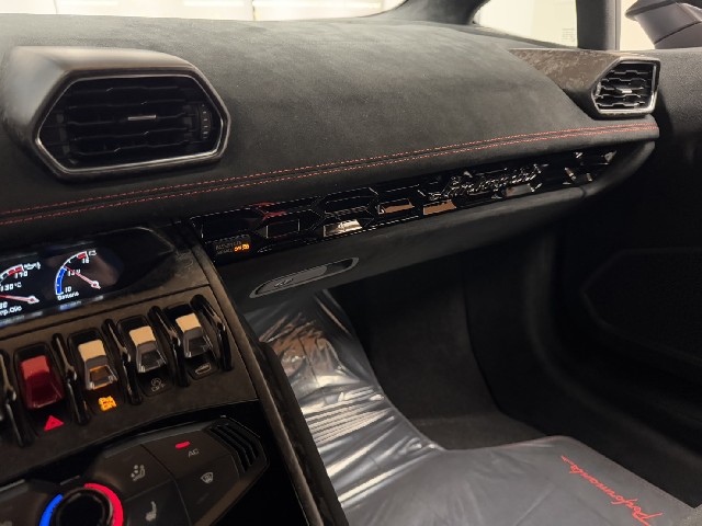 LAMBORGHINI HURACAN 2018 Image 59