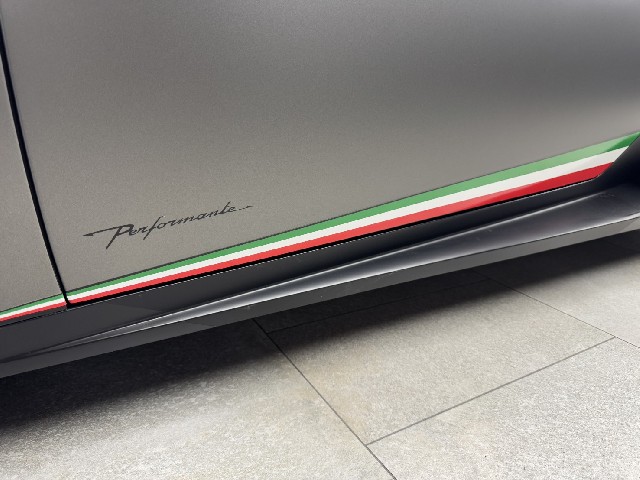 LAMBORGHINI HURACAN 2018 Image 69