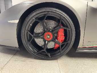 LAMBORGHINI HURACAN 2018 Image 9