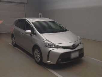 TOYOTA PRIUS ALPHA 2019 Image 3