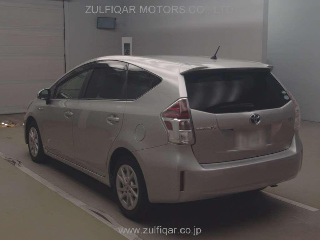 TOYOTA PRIUS ALPHA 2019 Image 4