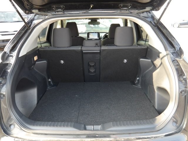 TOYOTA YARIS CROSS 2021 Image 29