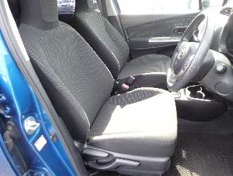 TOYOTA VITZ 2014 Image 7